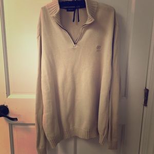 Men’s IZOD pull over 1/4 zip sweater.
